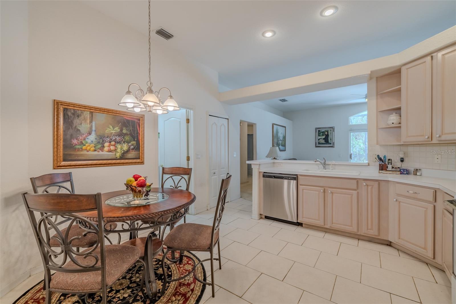 3732 HOLLOW WOOD DR, VALRICO, FL, 33596