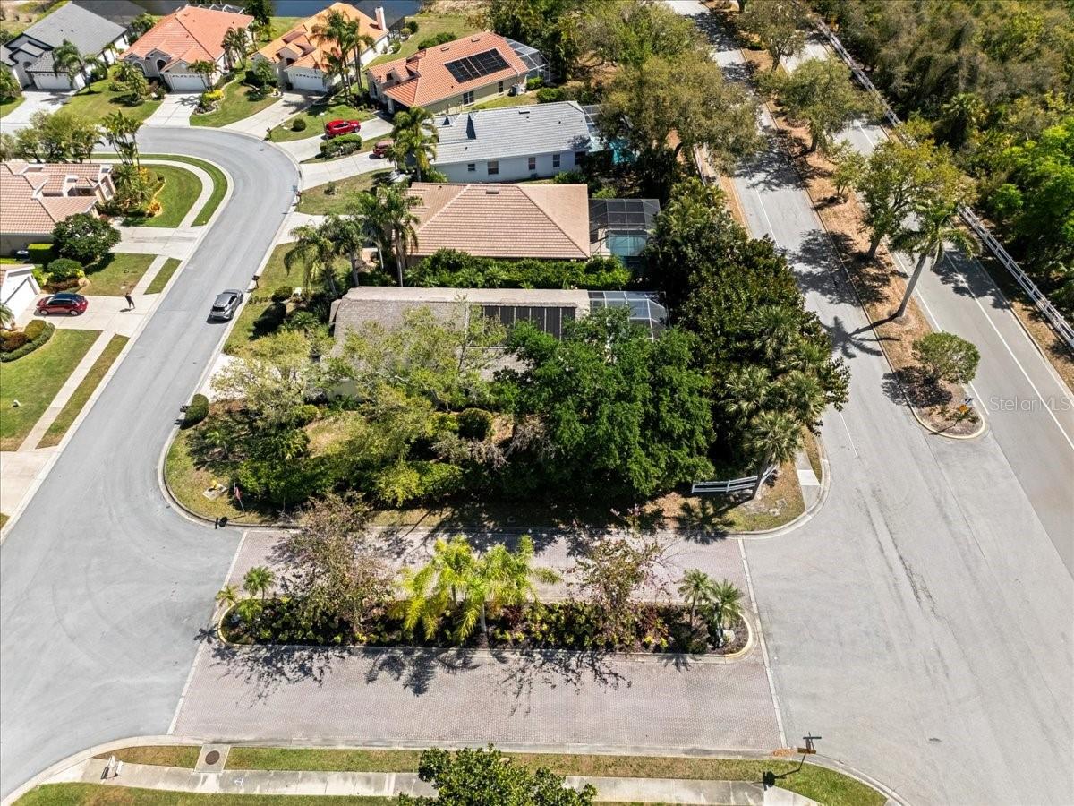 6801 SUPERIOR STREET CIR, SARASOTA, FL, 34243