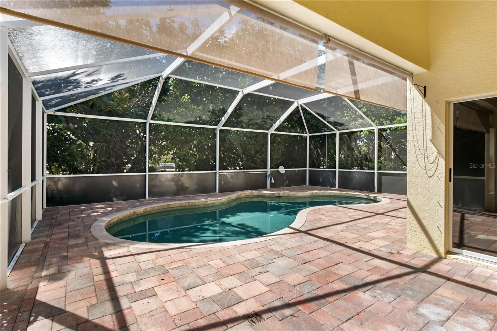 6801 SUPERIOR STREET CIR, SARASOTA, FL, 34243
