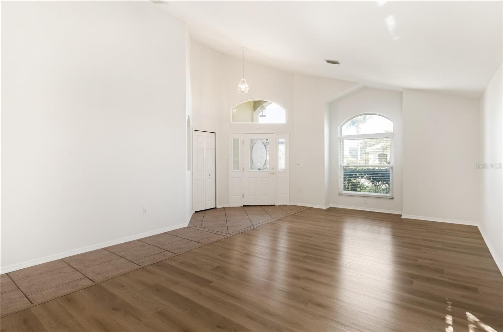 6801 SUPERIOR STREET CIR, SARASOTA, FL, 34243