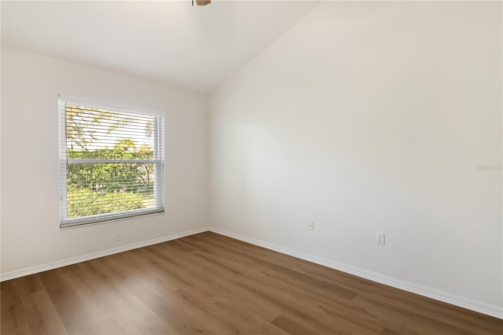 6801 SUPERIOR STREET CIR, SARASOTA, FL, 34243
