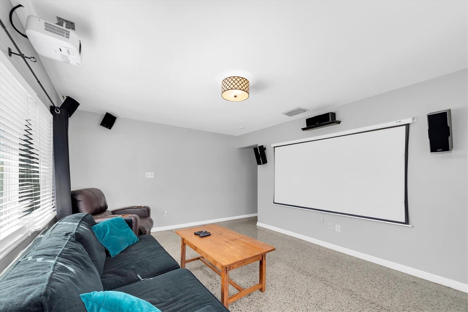 3623 W GRAY ST, TAMPA, FL, 33609