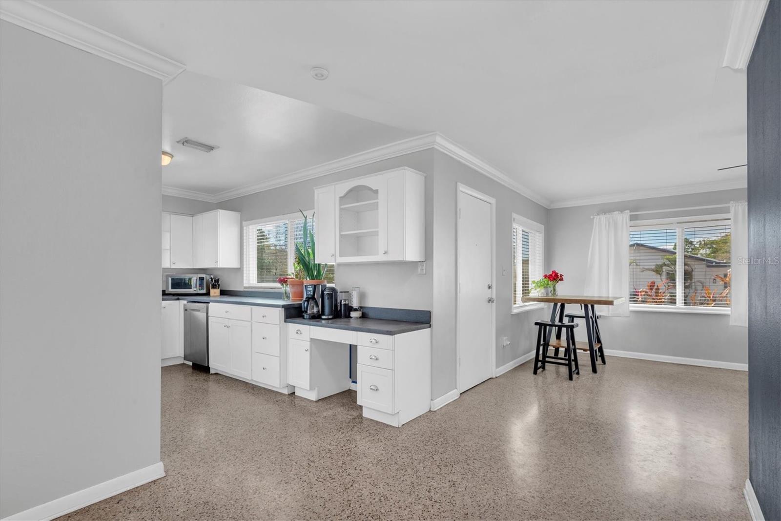 3623 W GRAY ST, TAMPA, FL, 33609