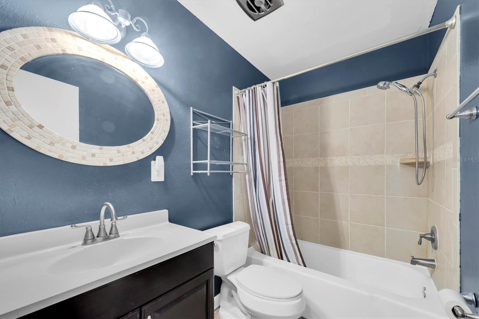 3623 W GRAY ST, TAMPA, FL, 33609