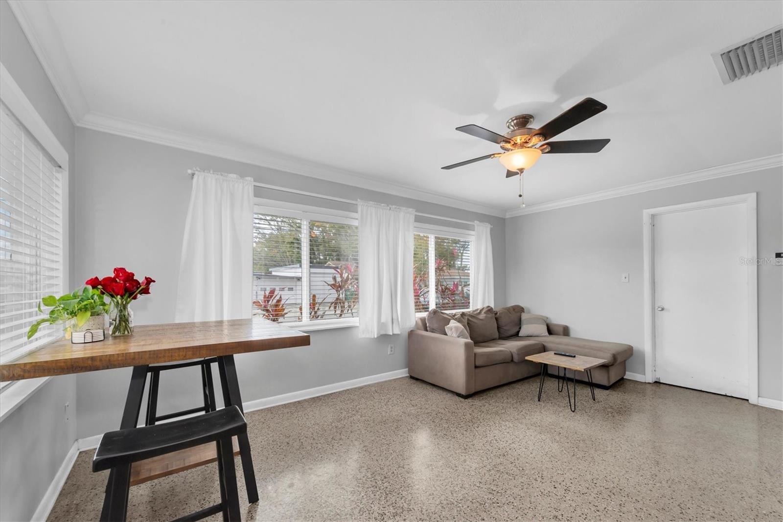 3623 W GRAY ST, TAMPA, FL, 33609