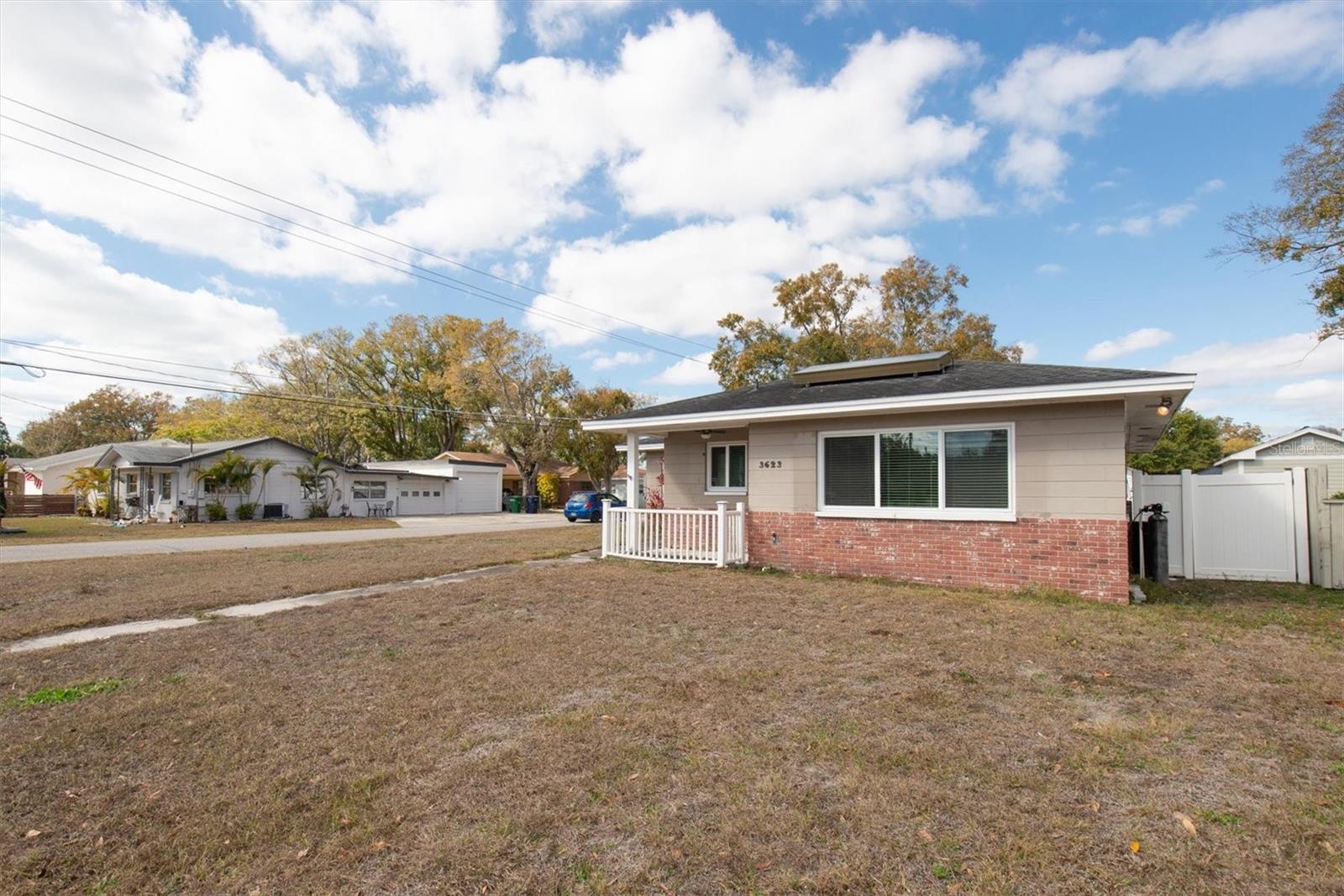3623 W GRAY ST, TAMPA, FL, 33609