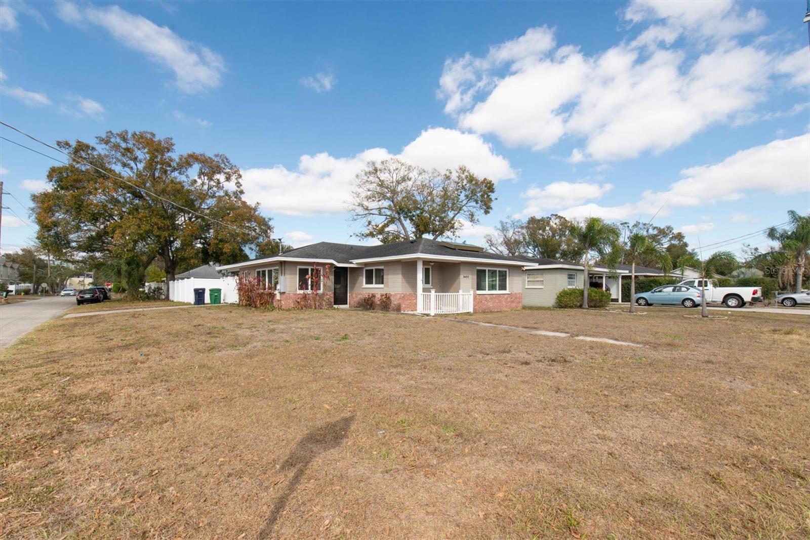 3623 W GRAY ST, TAMPA, FL, 33609