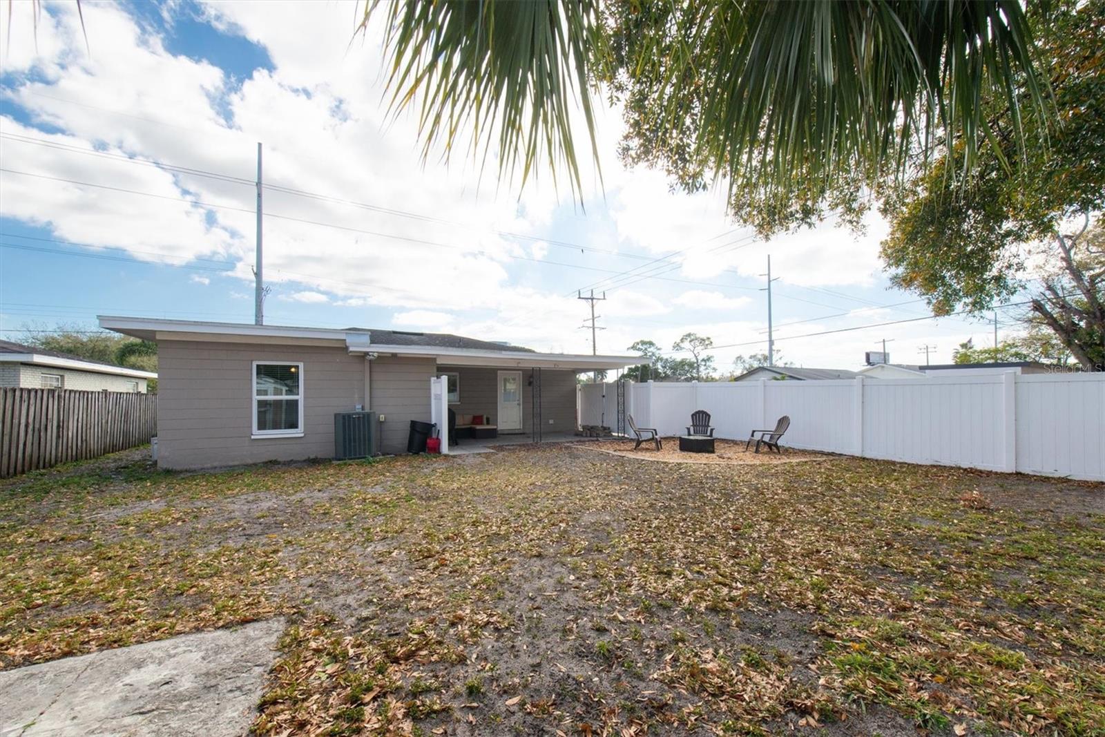 3623 W GRAY ST, TAMPA, FL, 33609