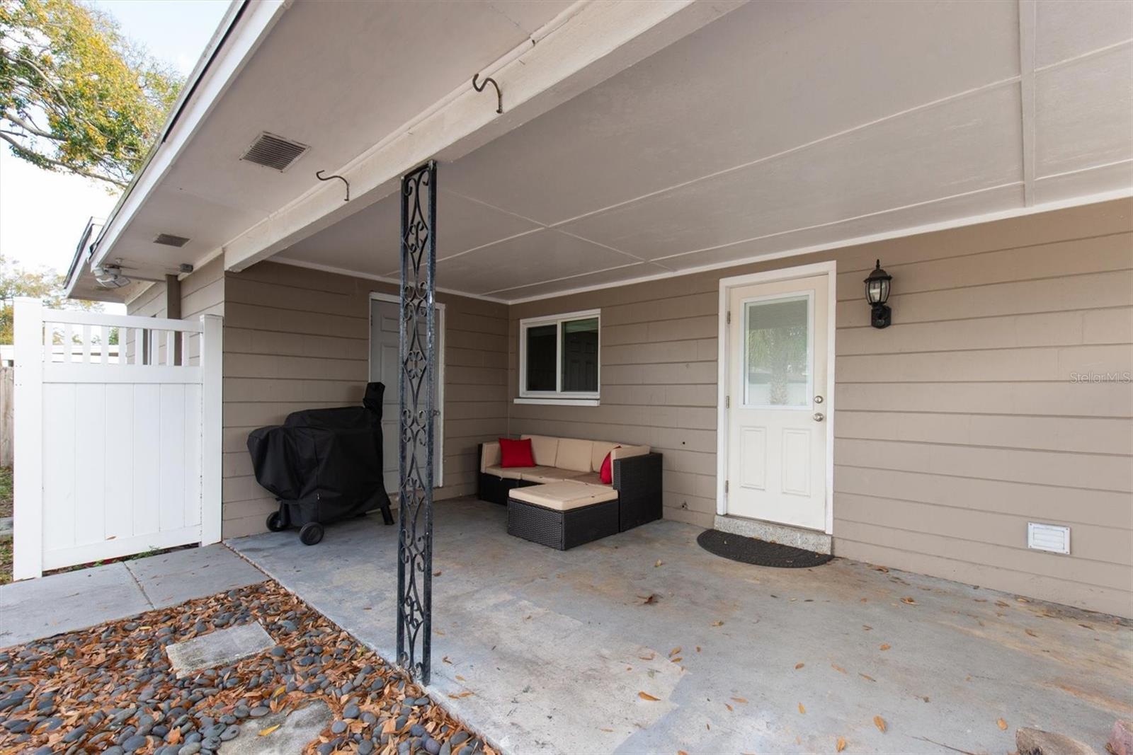 3623 W GRAY ST, TAMPA, FL, 33609