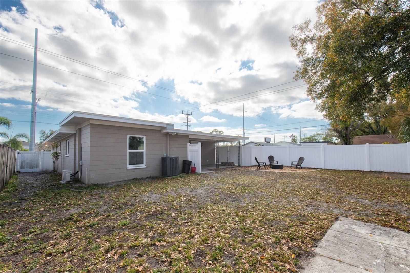 3623 W GRAY ST, TAMPA, FL, 33609