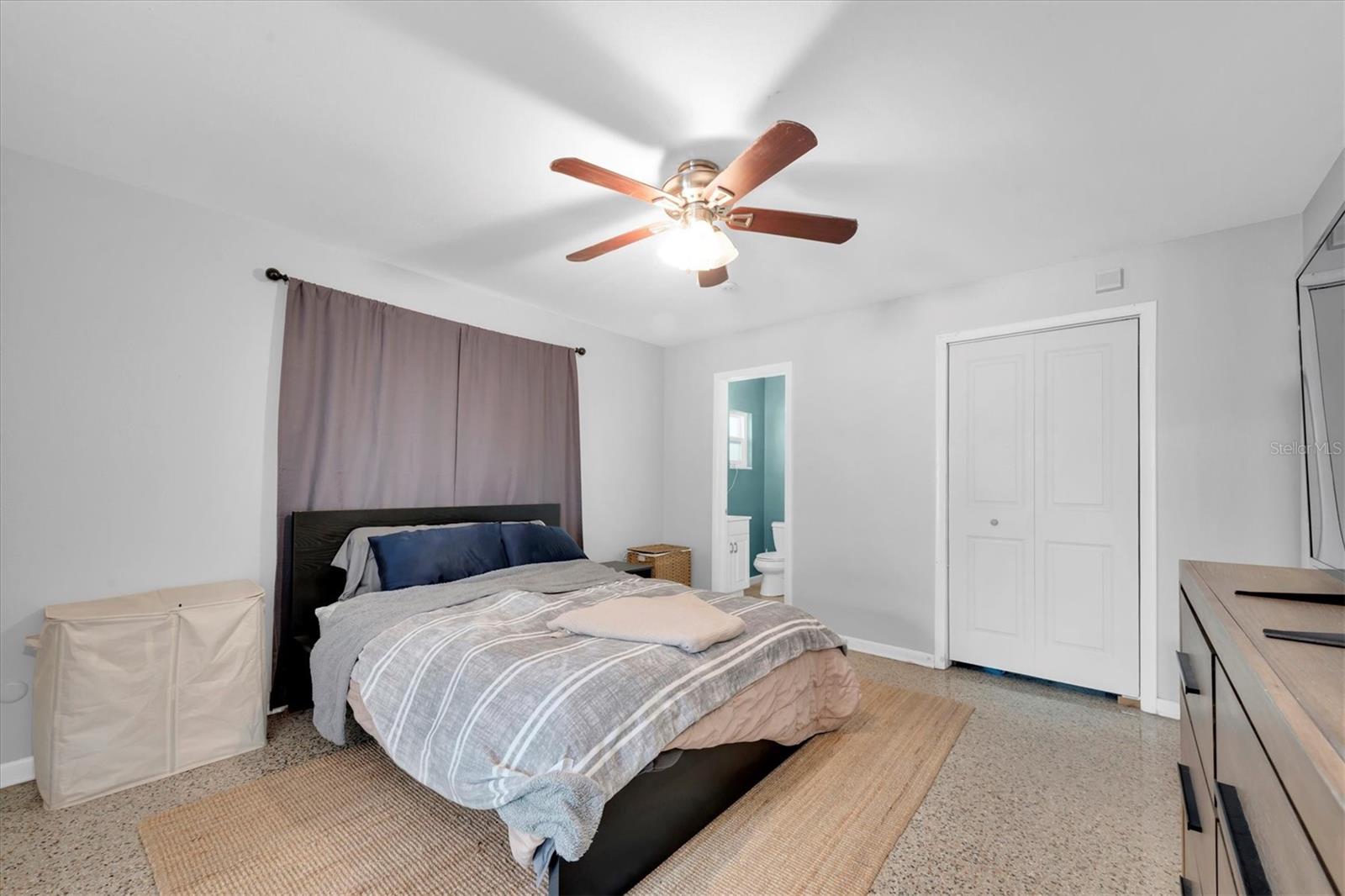 3623 W GRAY ST, TAMPA, FL, 33609