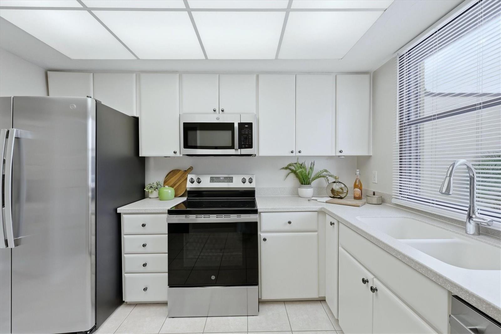 5058 MARSH FIELD RD #8, SARASOTA, FL, 34235