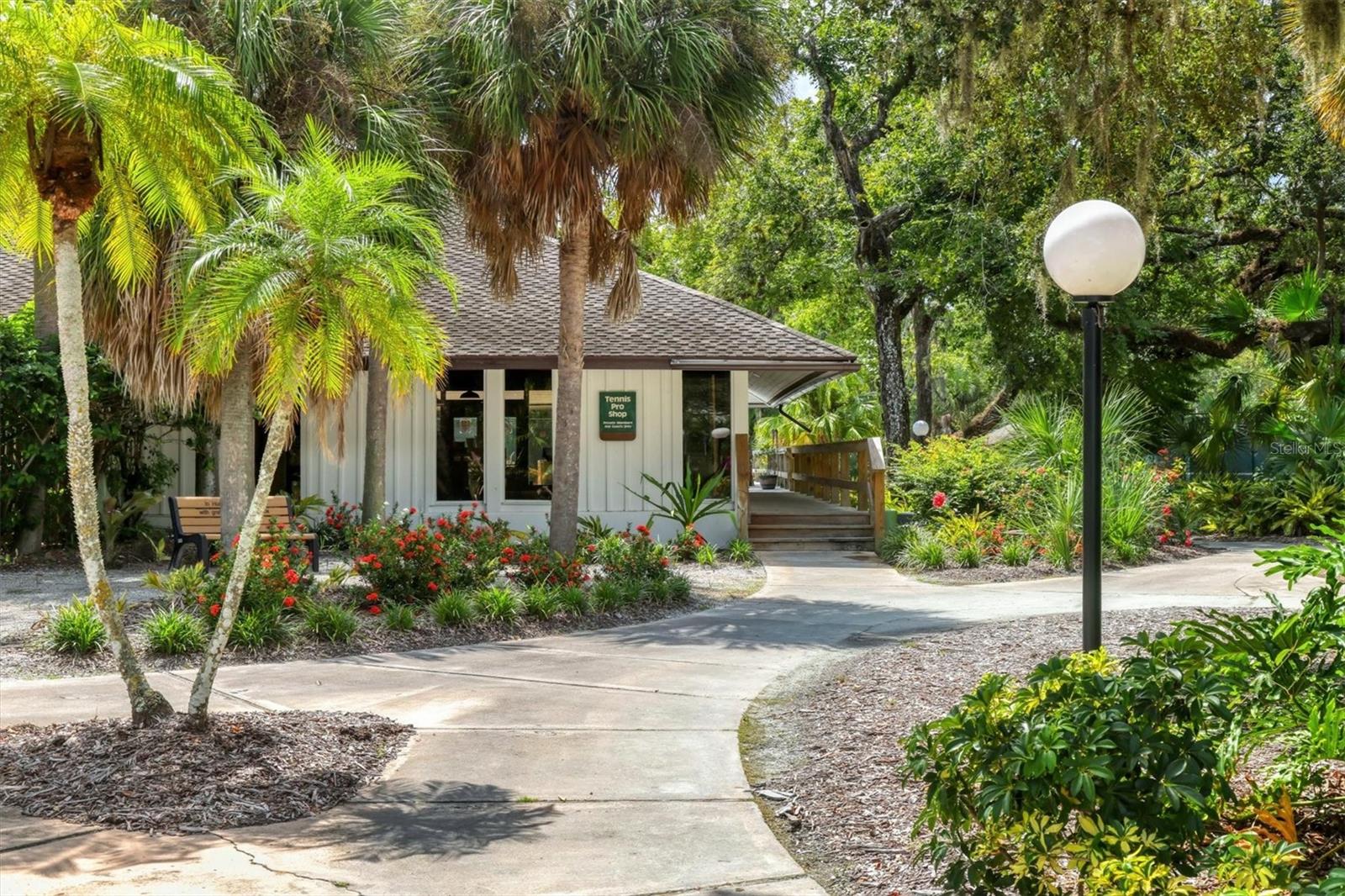 5058 MARSH FIELD RD #8, SARASOTA, FL, 34235