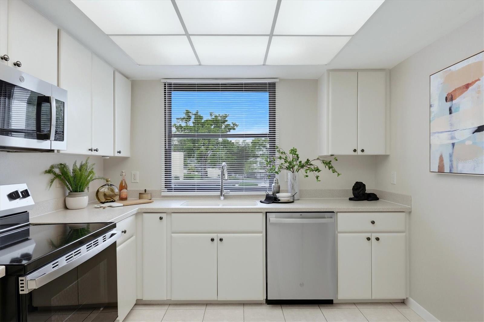 5058 MARSH FIELD RD #8, SARASOTA, FL, 34235