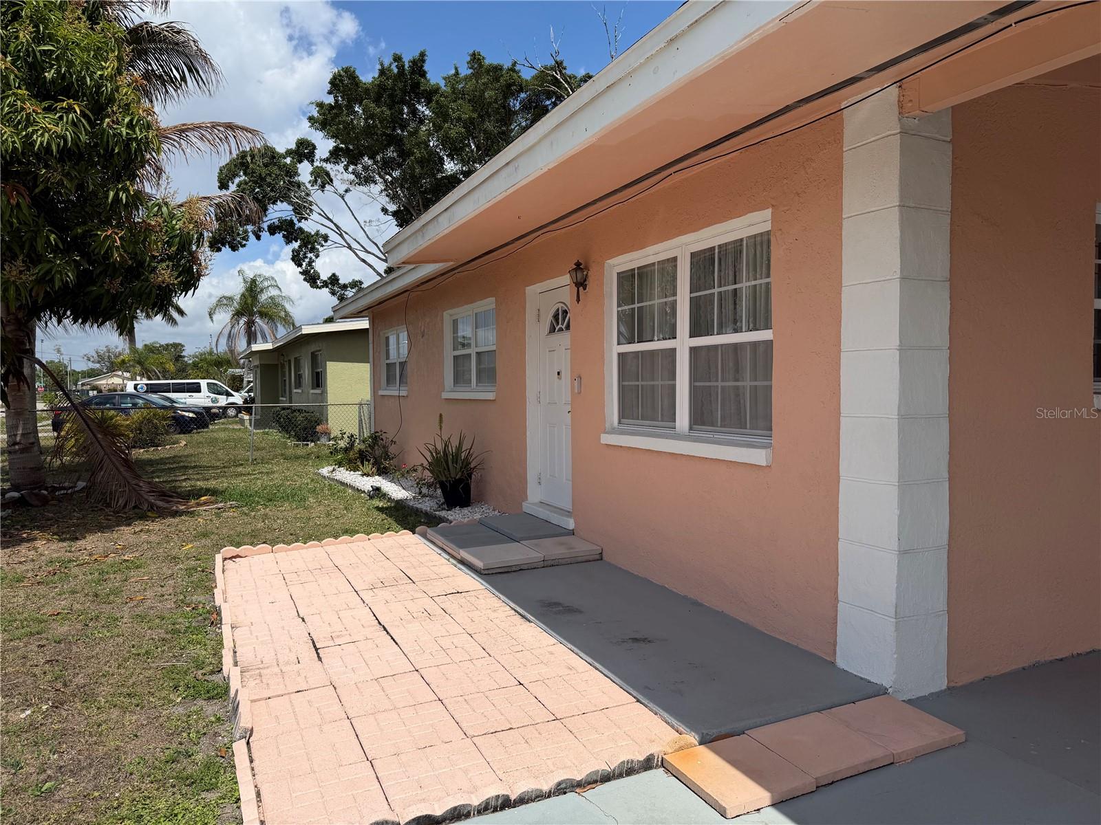 32 ROANOKE DR #0, FORT MYERS, FL, 33905