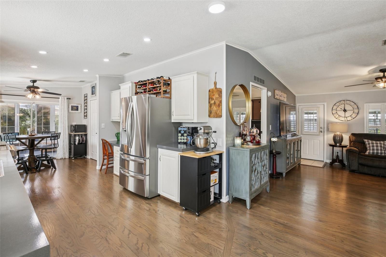 358 LAKE WAY, OLDSMAR, FL, 34677