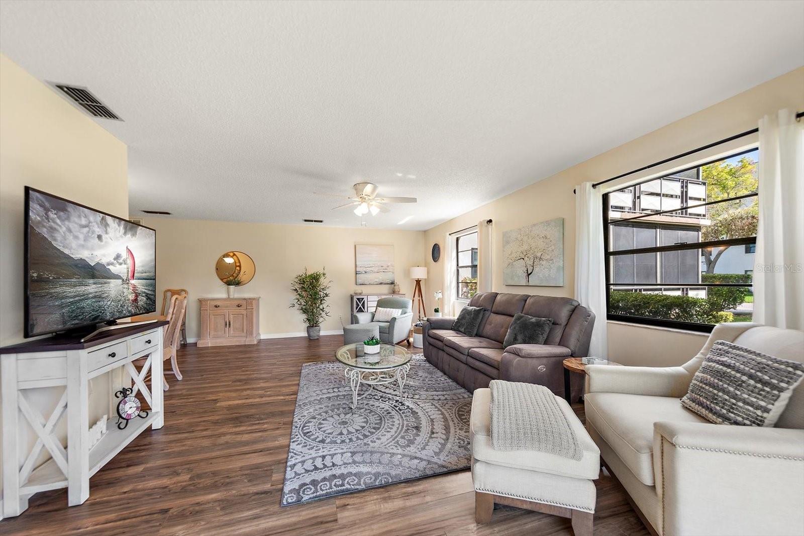 6080 80 ST N #102, ST PETERSBURG, FL, 33709
