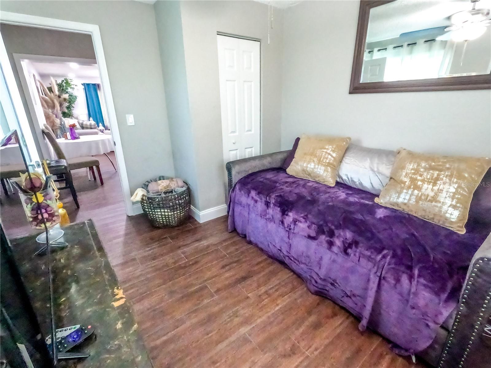 945 CHEVY CHASE ST, PORT CHARLOTTE, FL, 33948