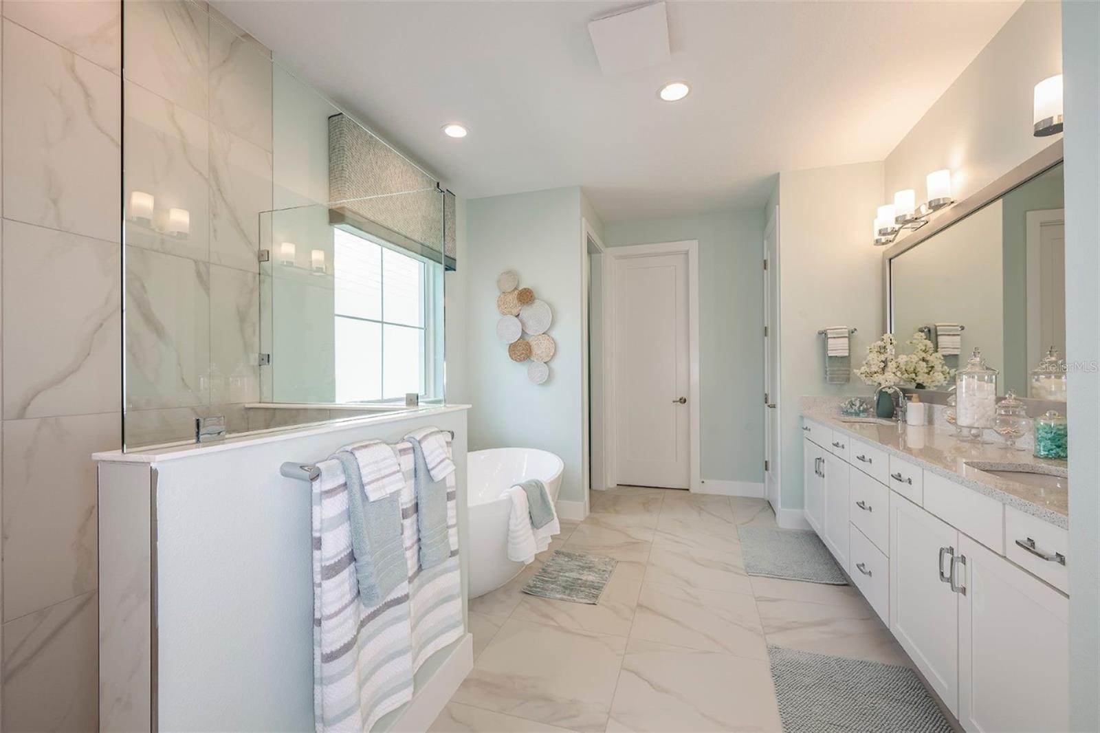 17939 CROPSIDE TRL, LAKEWOOD RANCH, FL, 34211