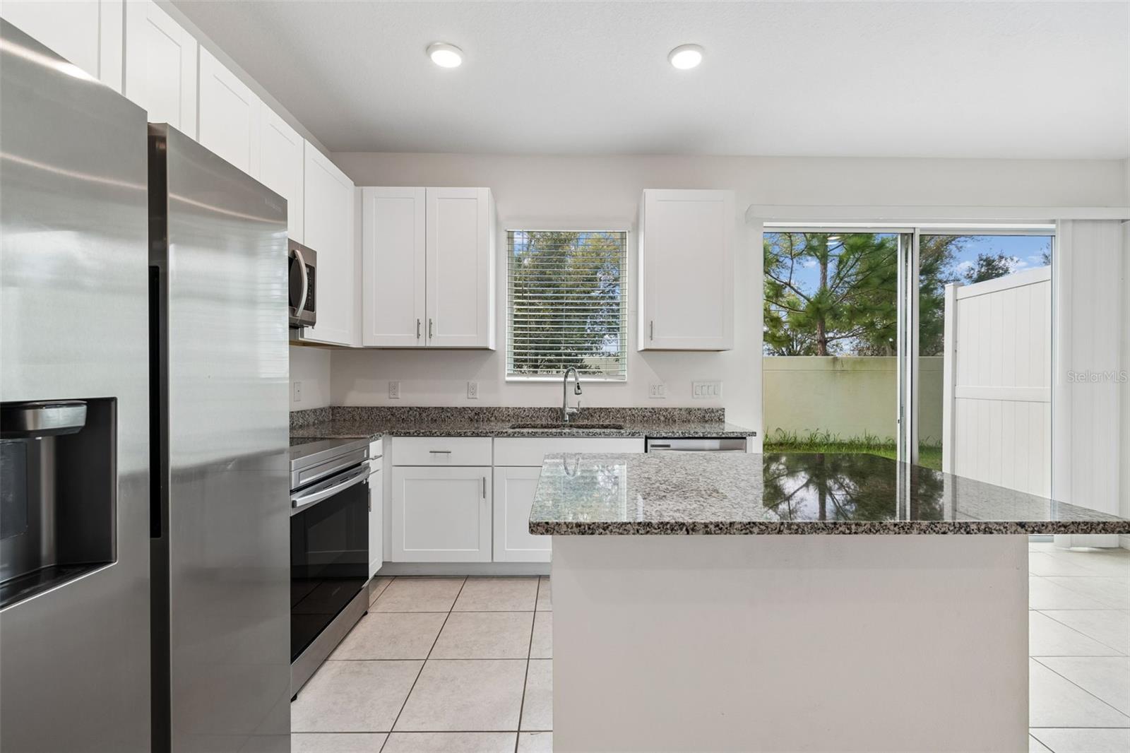 34214 ROGALLO LN, WESLEY CHAPEL, FL, 33545