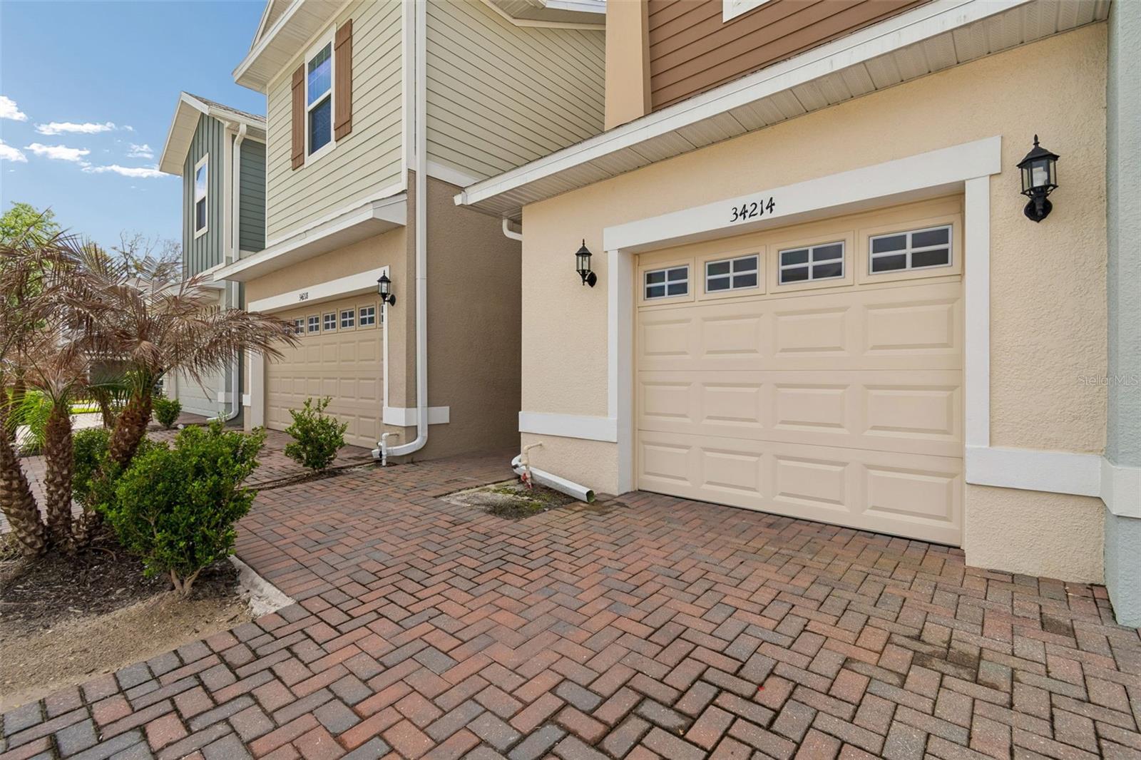 34214 ROGALLO LN, WESLEY CHAPEL, FL, 33545