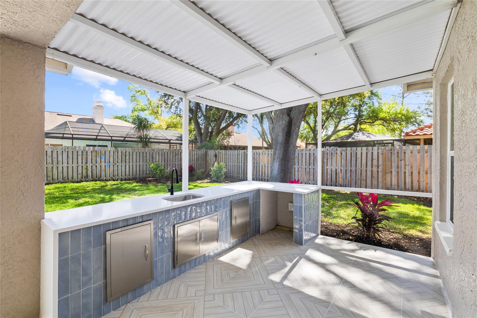 16705 SHEFFIELD PARK DR, LUTZ, FL, 33549