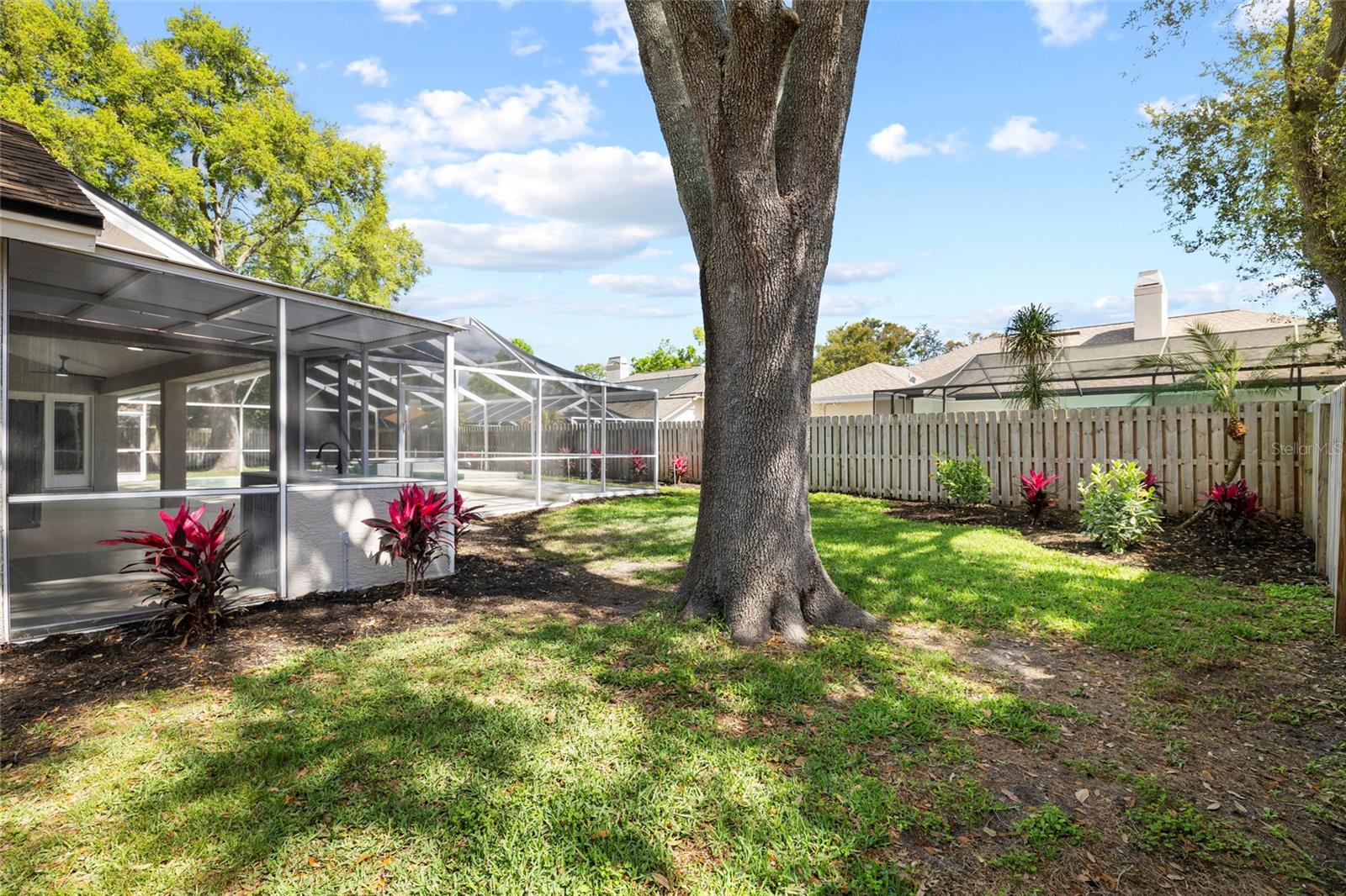 16705 SHEFFIELD PARK DR, LUTZ, FL, 33549