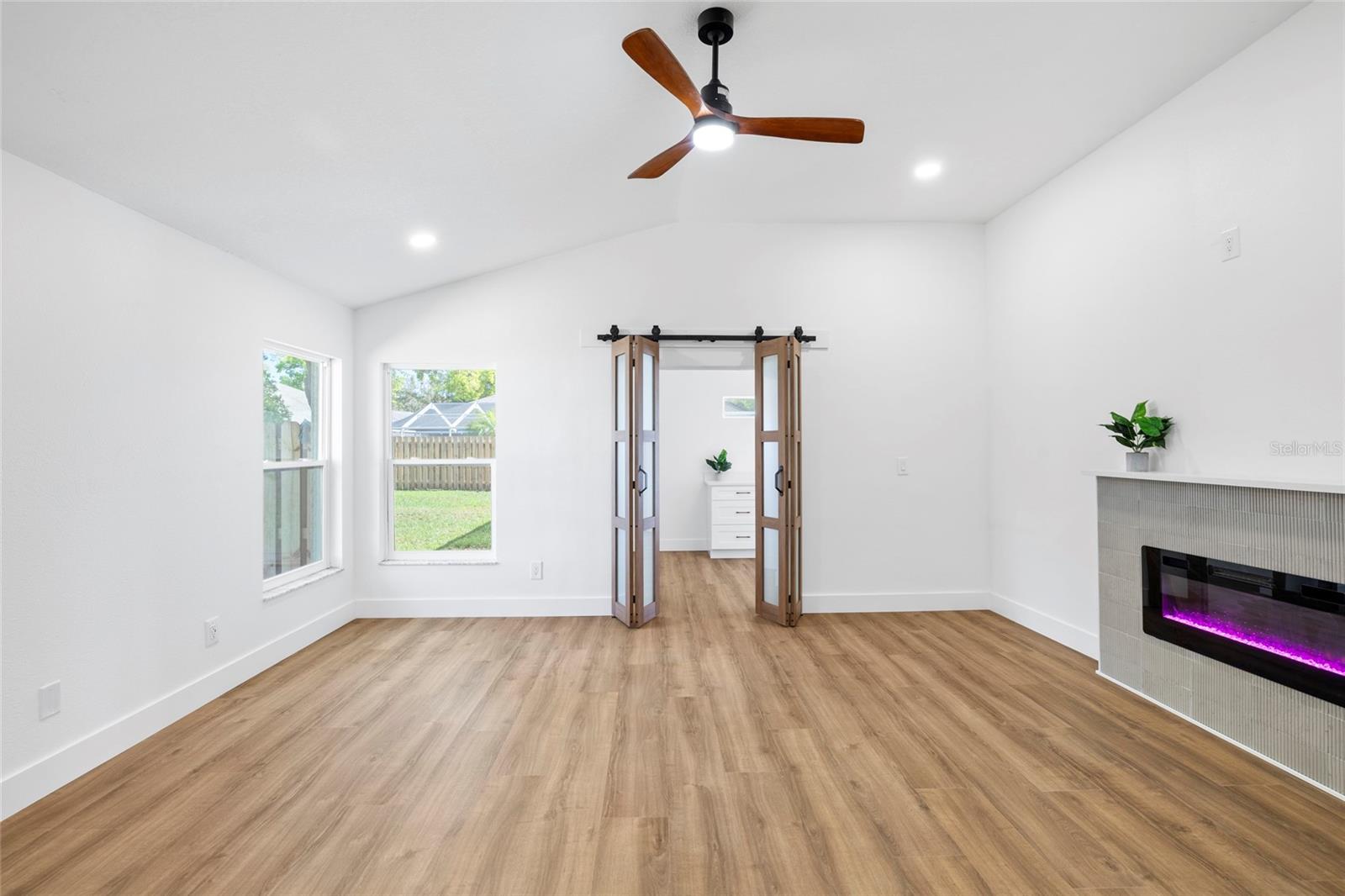 16705 SHEFFIELD PARK DR, LUTZ, FL, 33549