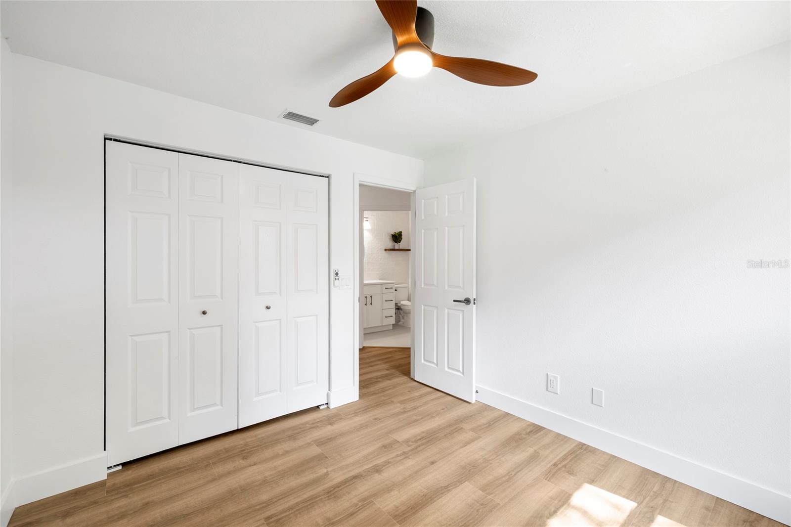 16705 SHEFFIELD PARK DR, LUTZ, FL, 33549