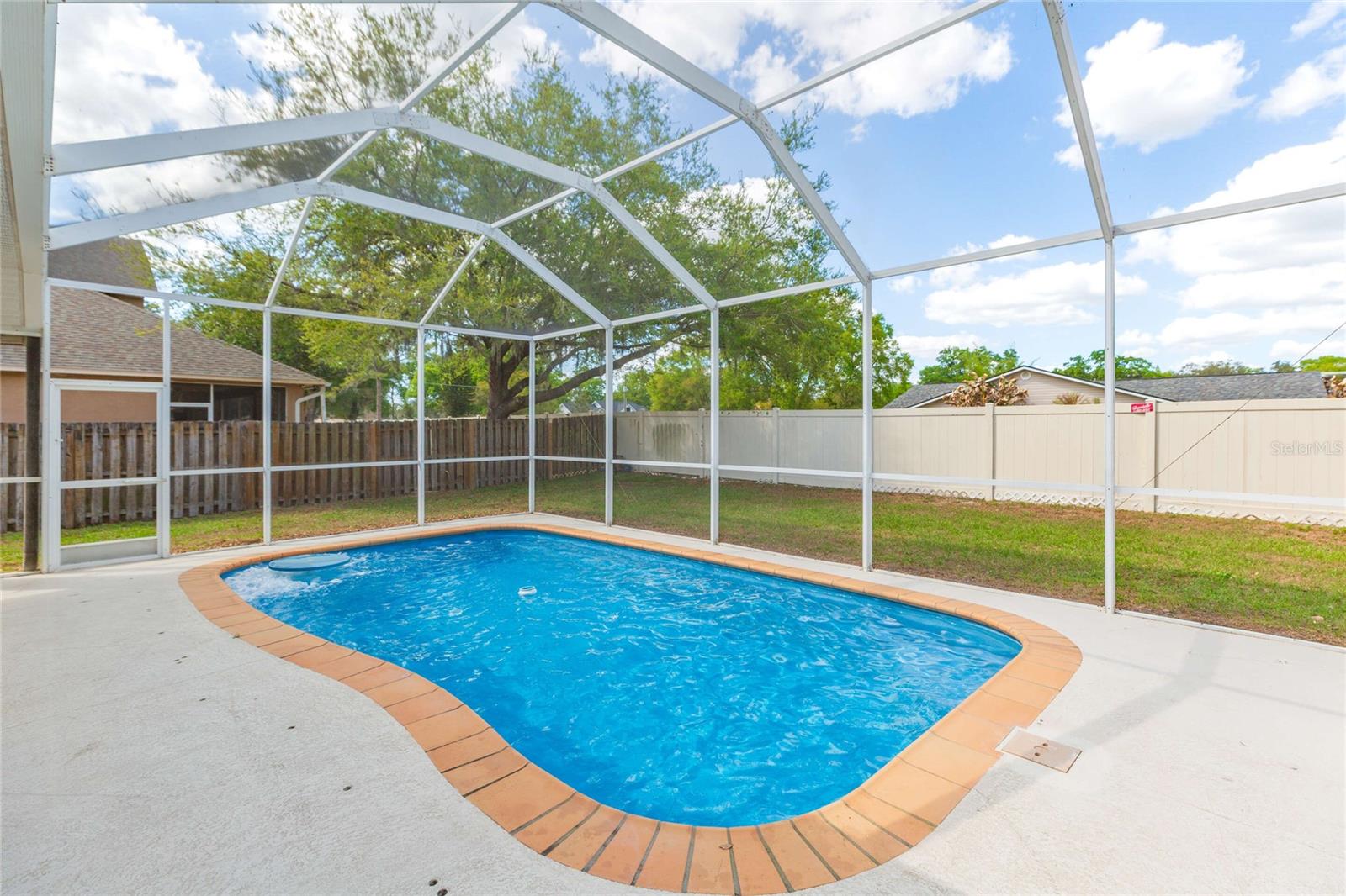 304 APACHE LN, SEFFNER, FL, 33584