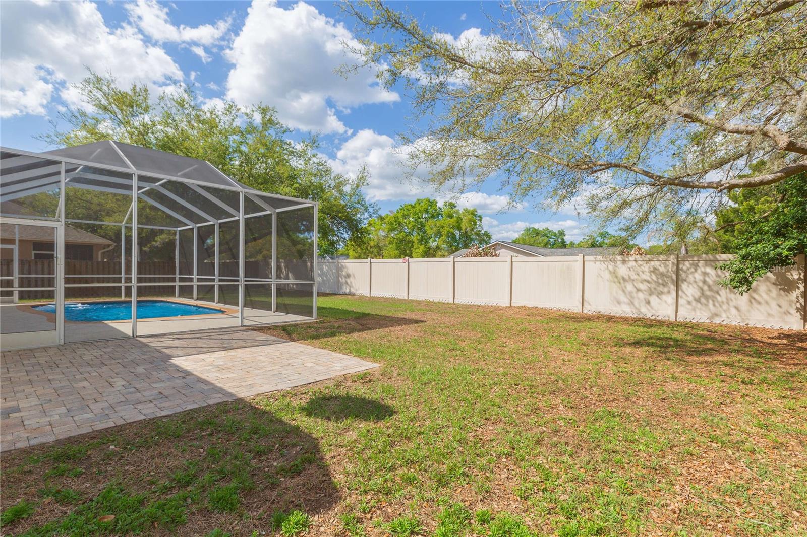 304 APACHE LN, SEFFNER, FL, 33584
