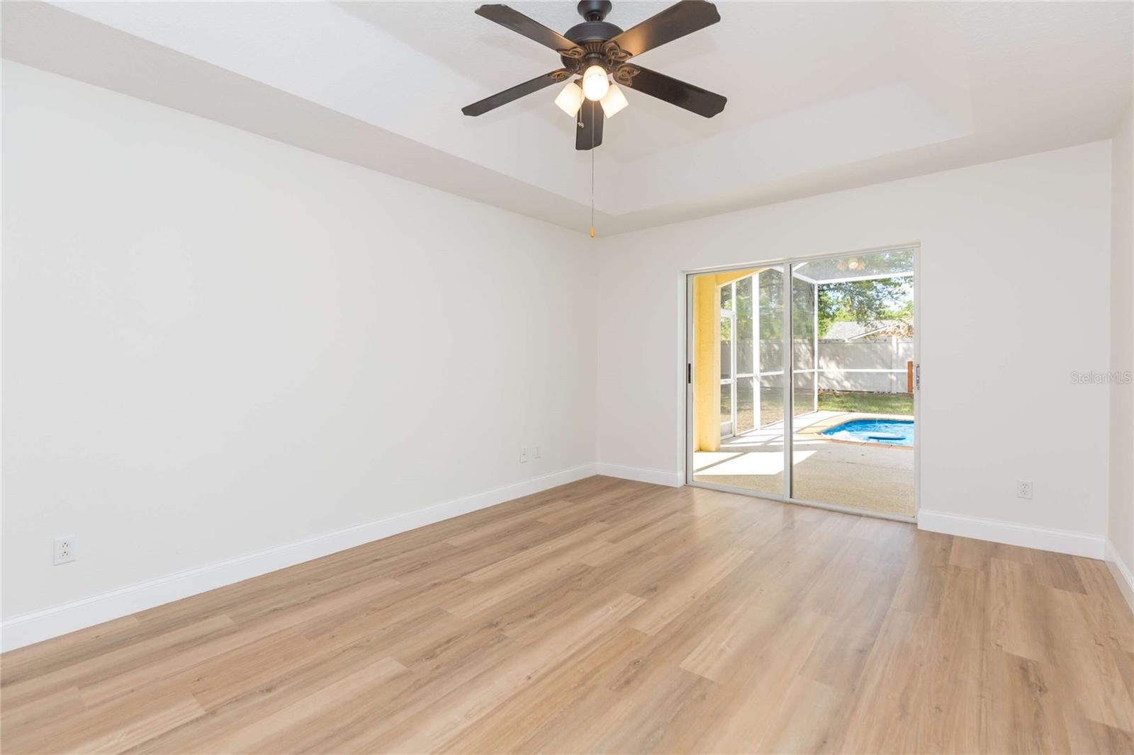 304 APACHE LN, SEFFNER, FL, 33584