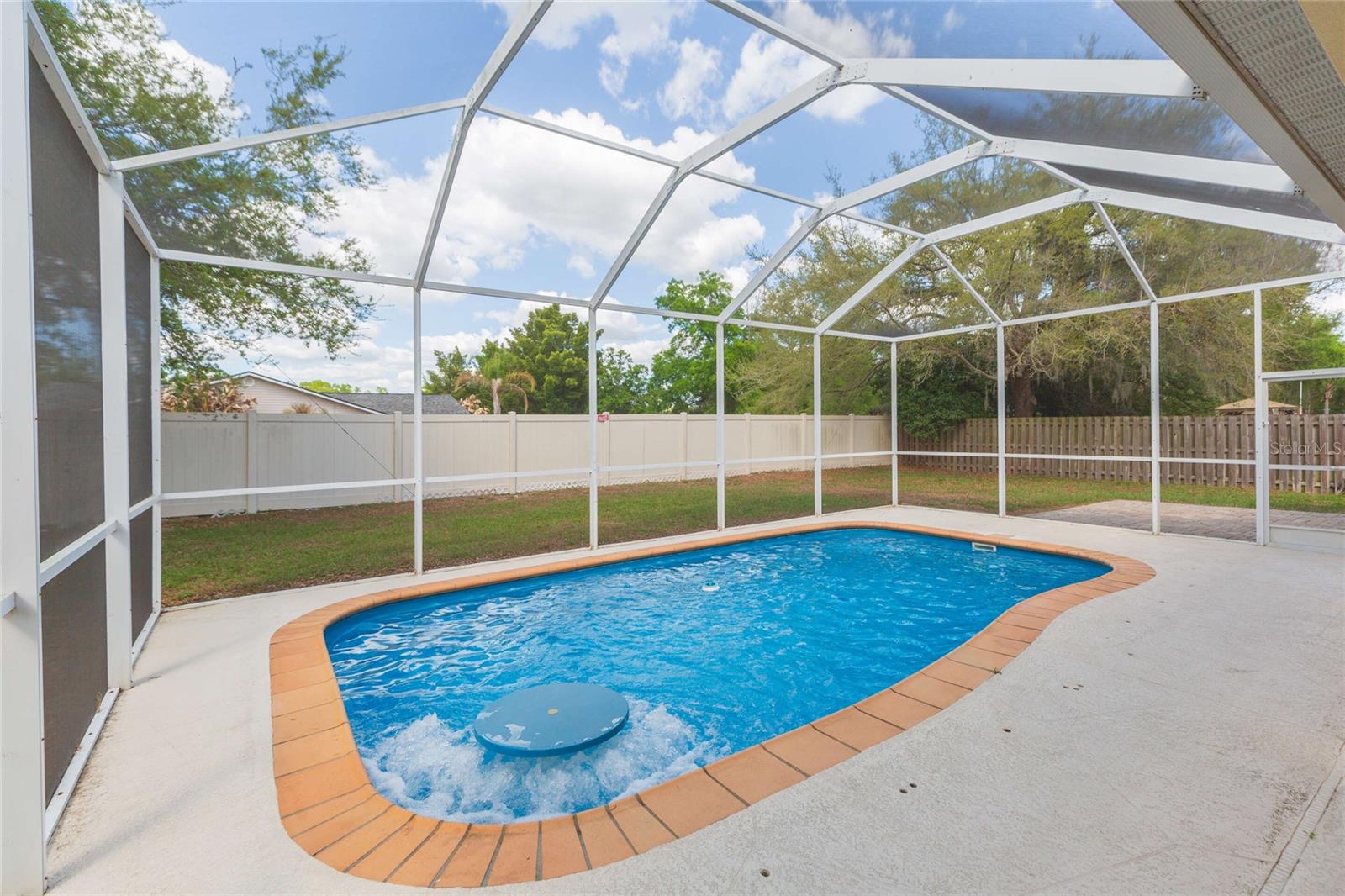 304 APACHE LN, SEFFNER, FL, 33584