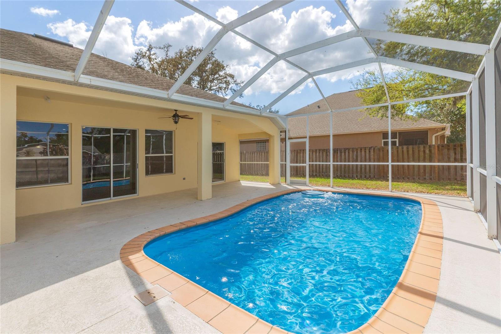 304 APACHE LN, SEFFNER, FL, 33584