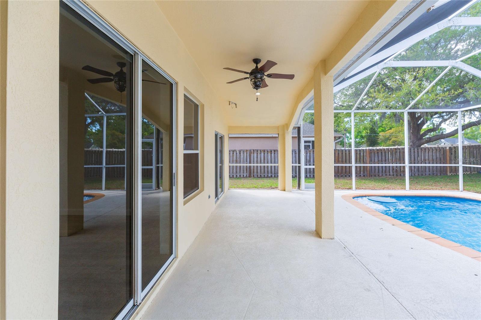 304 APACHE LN, SEFFNER, FL, 33584