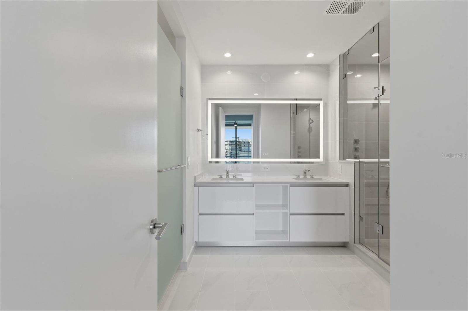 400 CENTRAL AVE #2903, ST PETERSBURG, FL, 33701