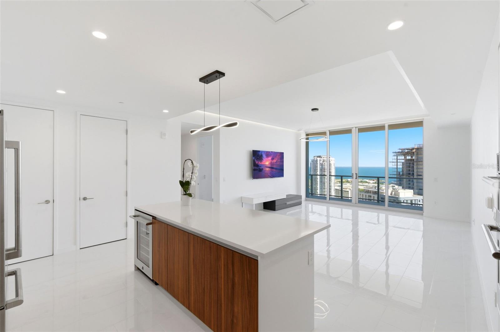 400 CENTRAL AVE #2903, ST PETERSBURG, FL, 33701