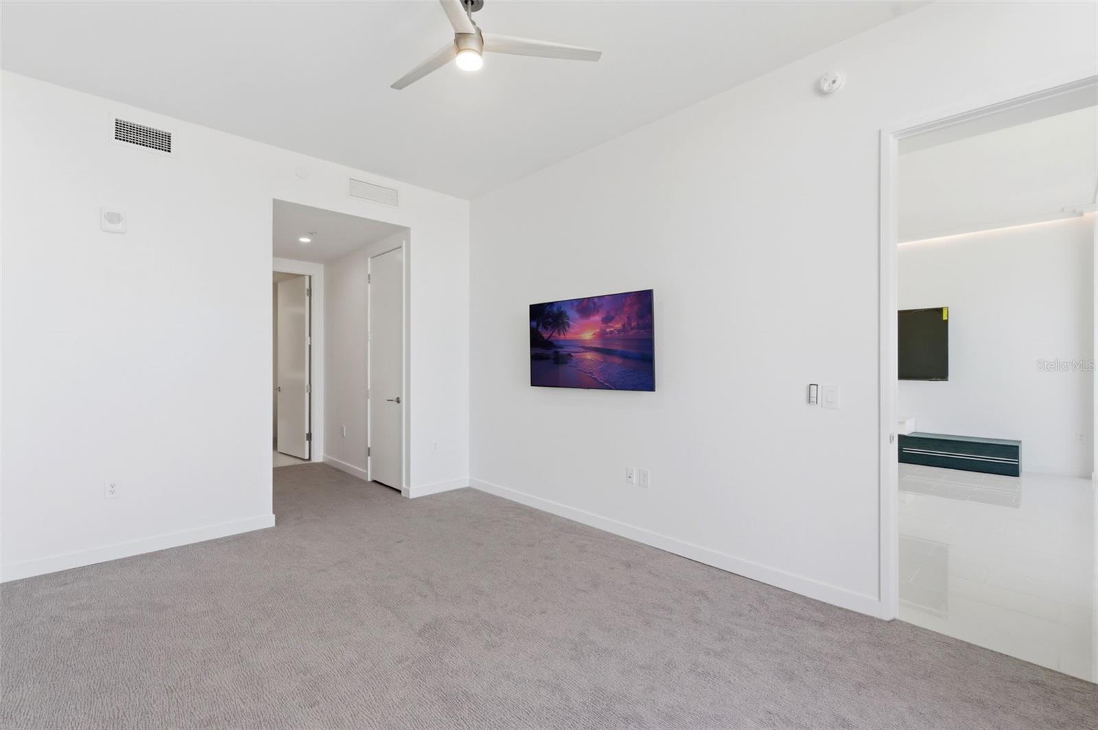 400 CENTRAL AVE #2903, ST PETERSBURG, FL, 33701
