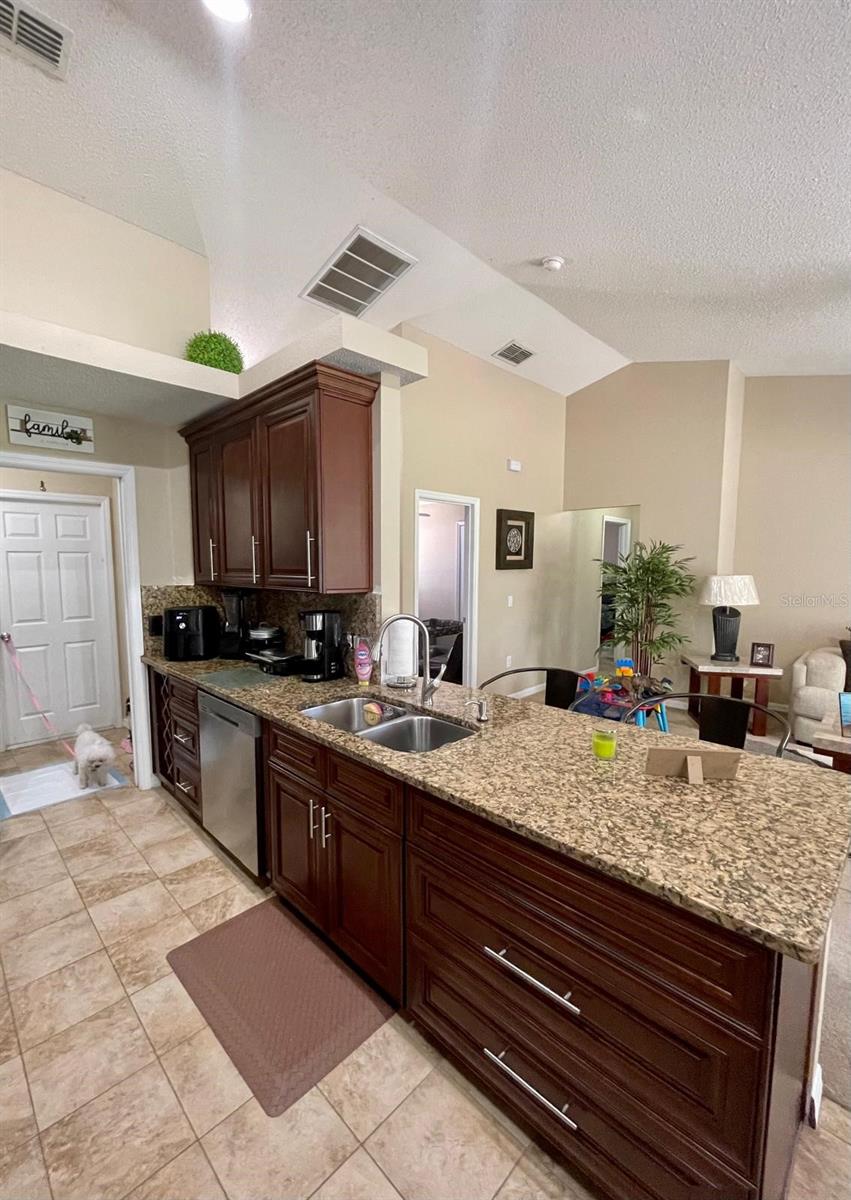 1822 MANITOBA CT, KISSIMMEE, FL, 34759