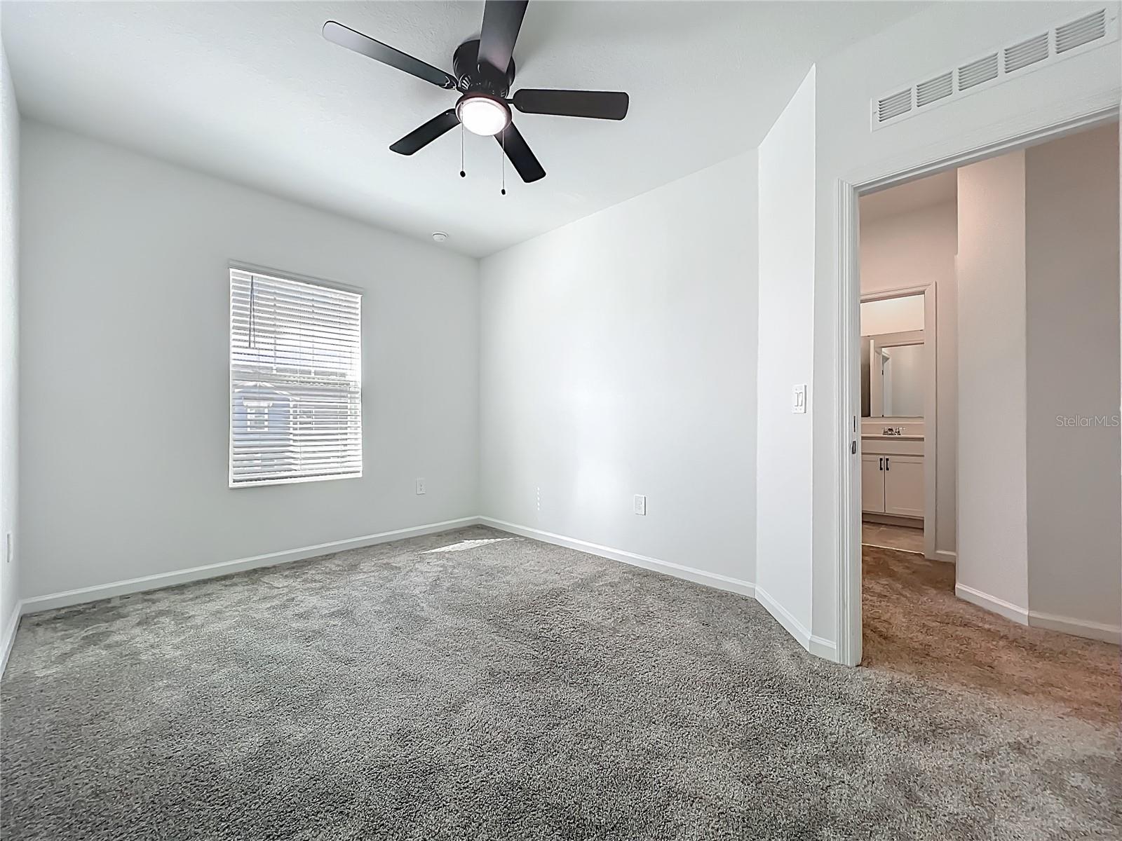 3185 LAURENT LOOP, DAVENPORT, FL, 33837