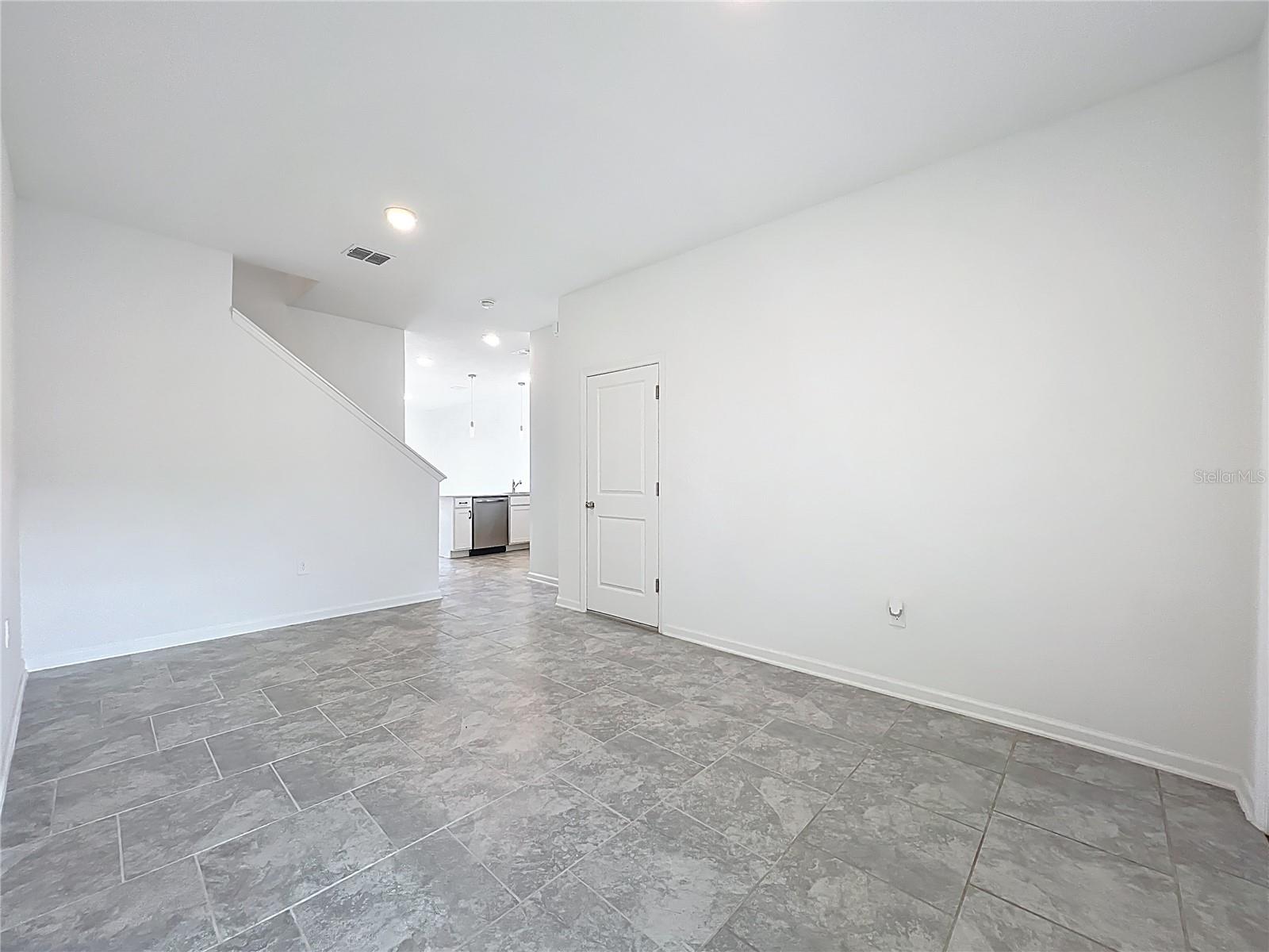 3185 LAURENT LOOP, DAVENPORT, FL, 33837