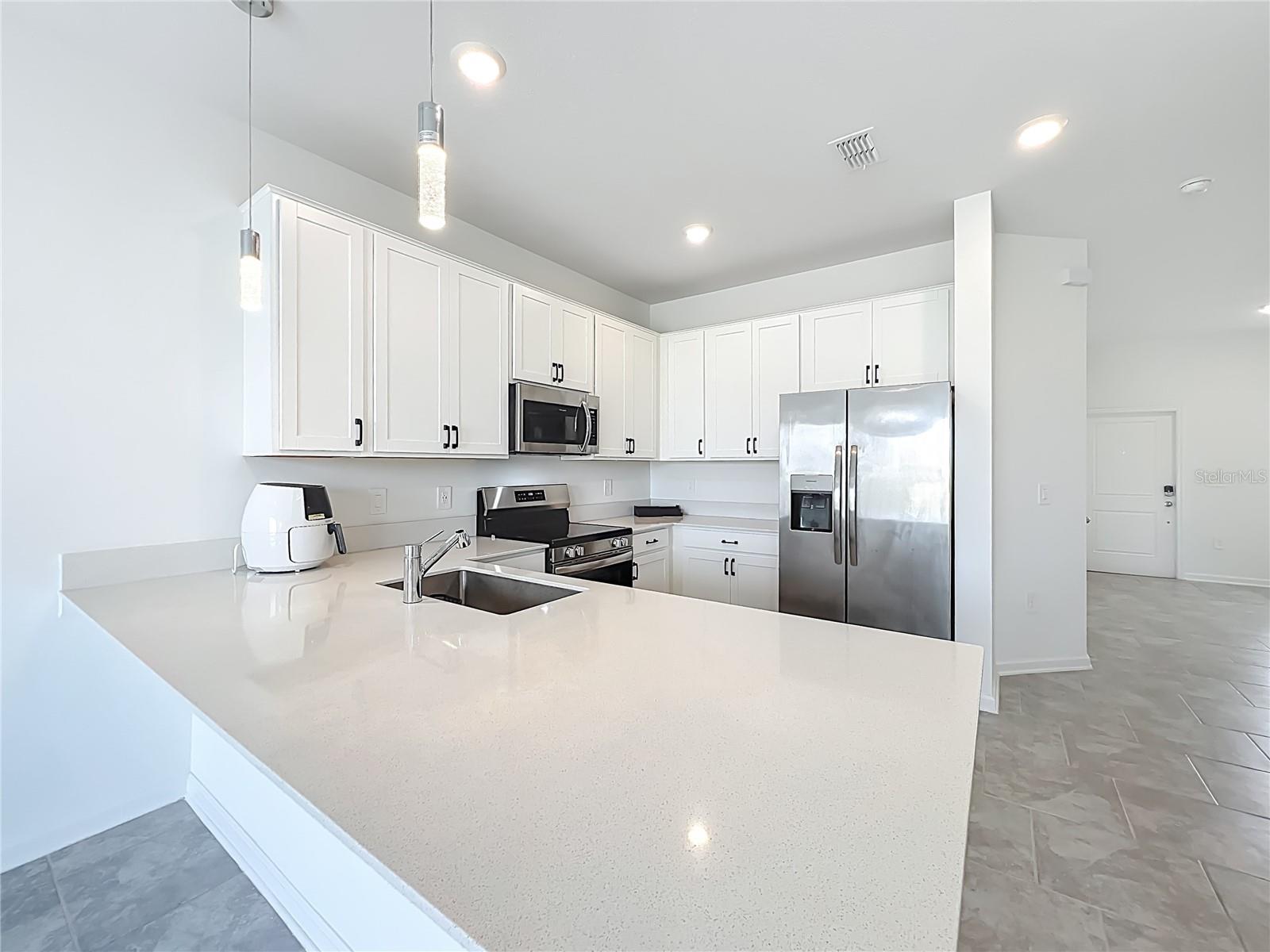 3185 LAURENT LOOP, DAVENPORT, FL, 33837
