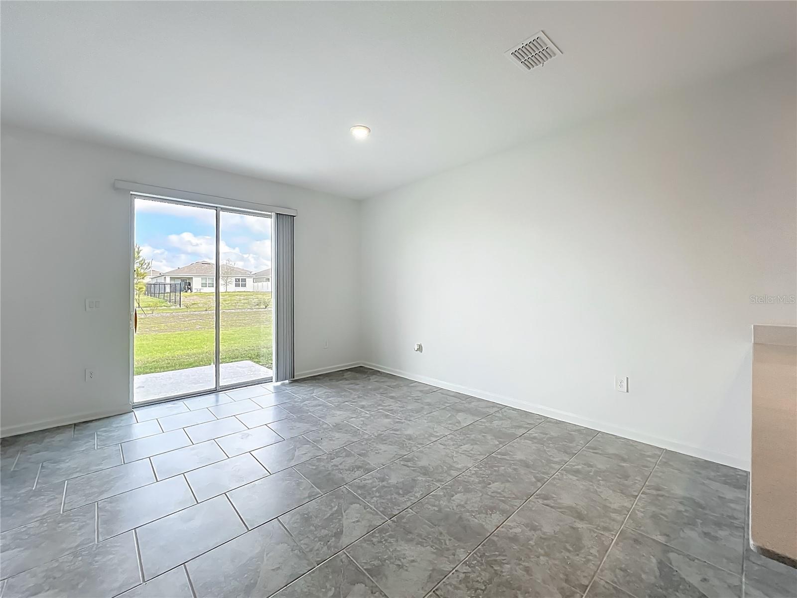 3185 LAURENT LOOP, DAVENPORT, FL, 33837