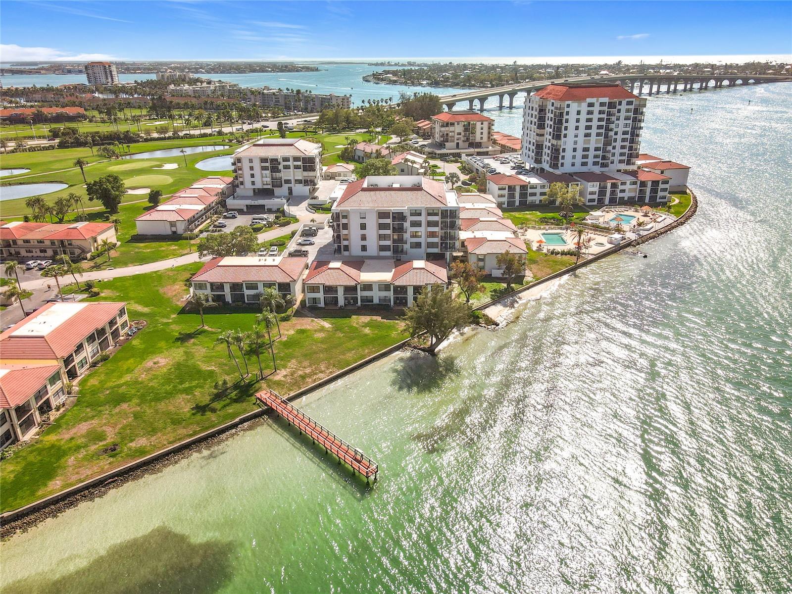 6211 SUN BLVD #211, ST PETERSBURG, FL, 33715