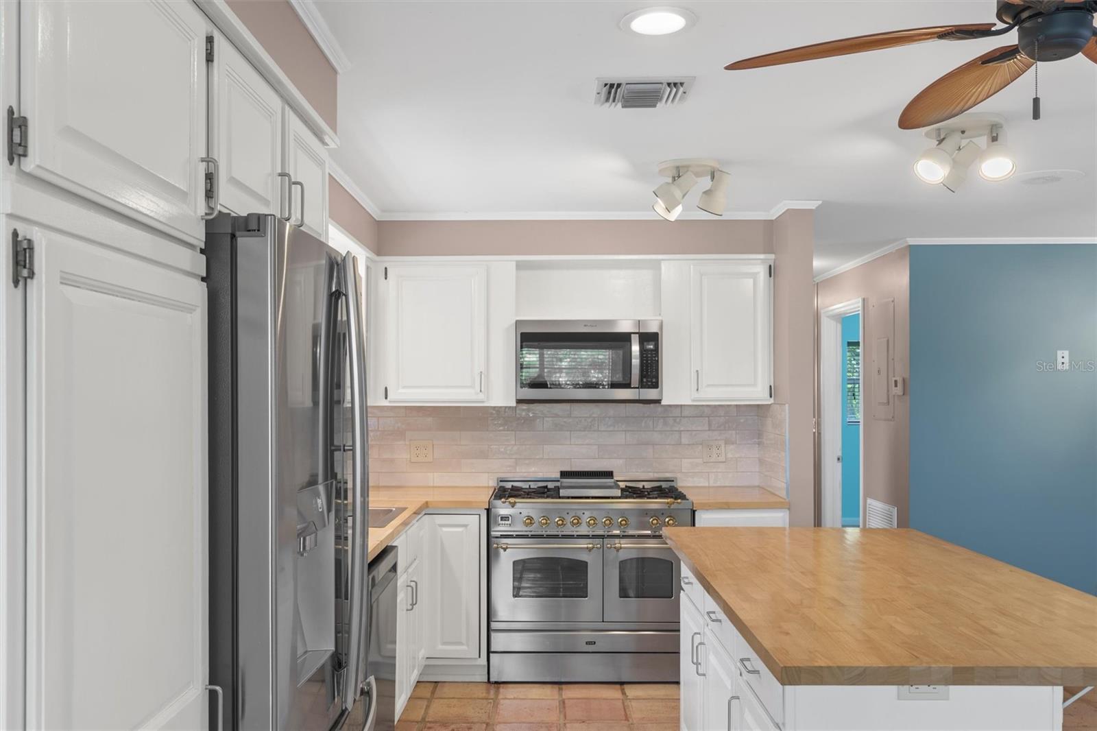 22777 JOLLY ROGER DR., CUDJOE KEY, FL, 33042
