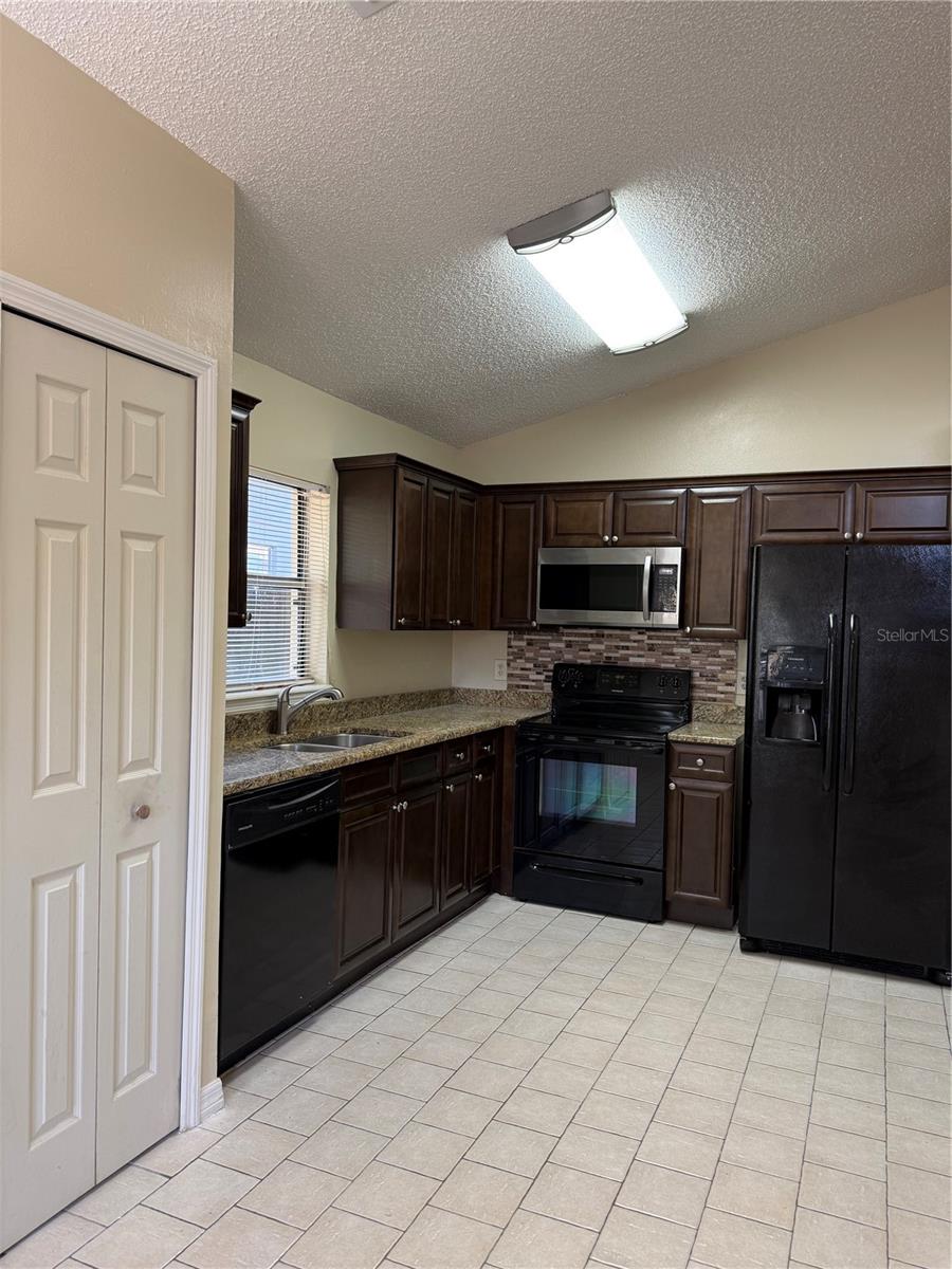 776 WOLF CREEK CT, APOPKA, FL, 32703