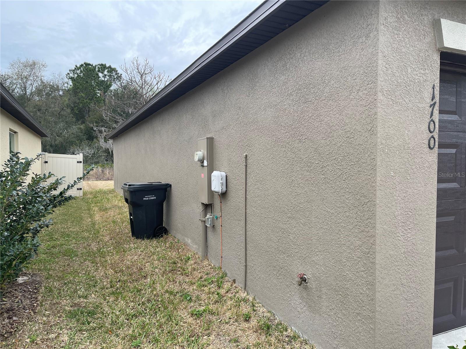 1700 RED LOOP, LAKELAND, FL, 33801