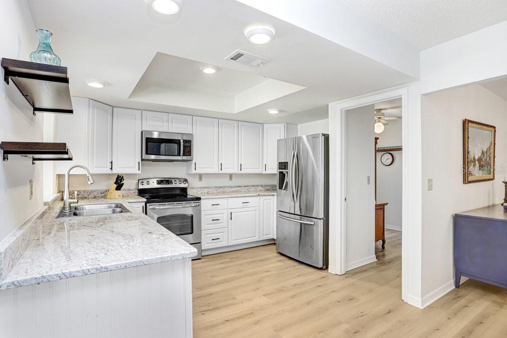1409 INGRAM DR #75, SUN CITY CENTER, FL, 33573