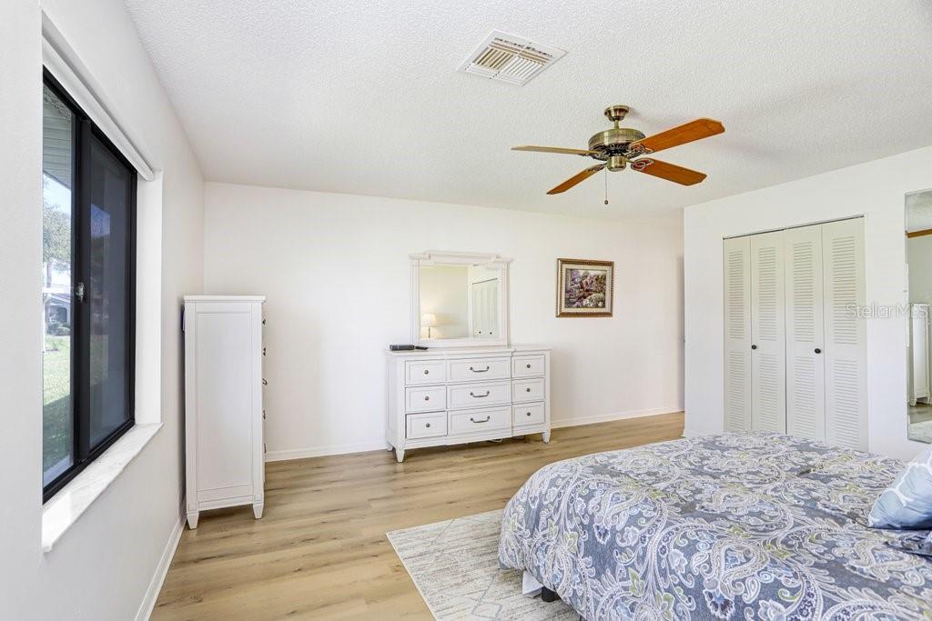1409 INGRAM DR #75, SUN CITY CENTER, FL, 33573
