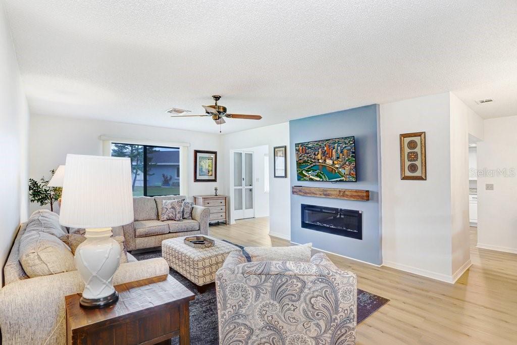 1409 INGRAM DR #75, SUN CITY CENTER, FL, 33573